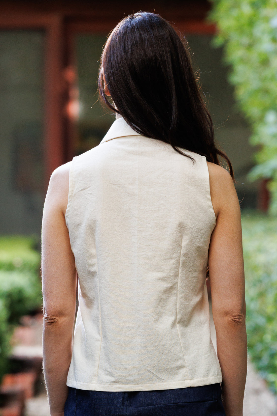 Muslin Sleeveless  Blouse