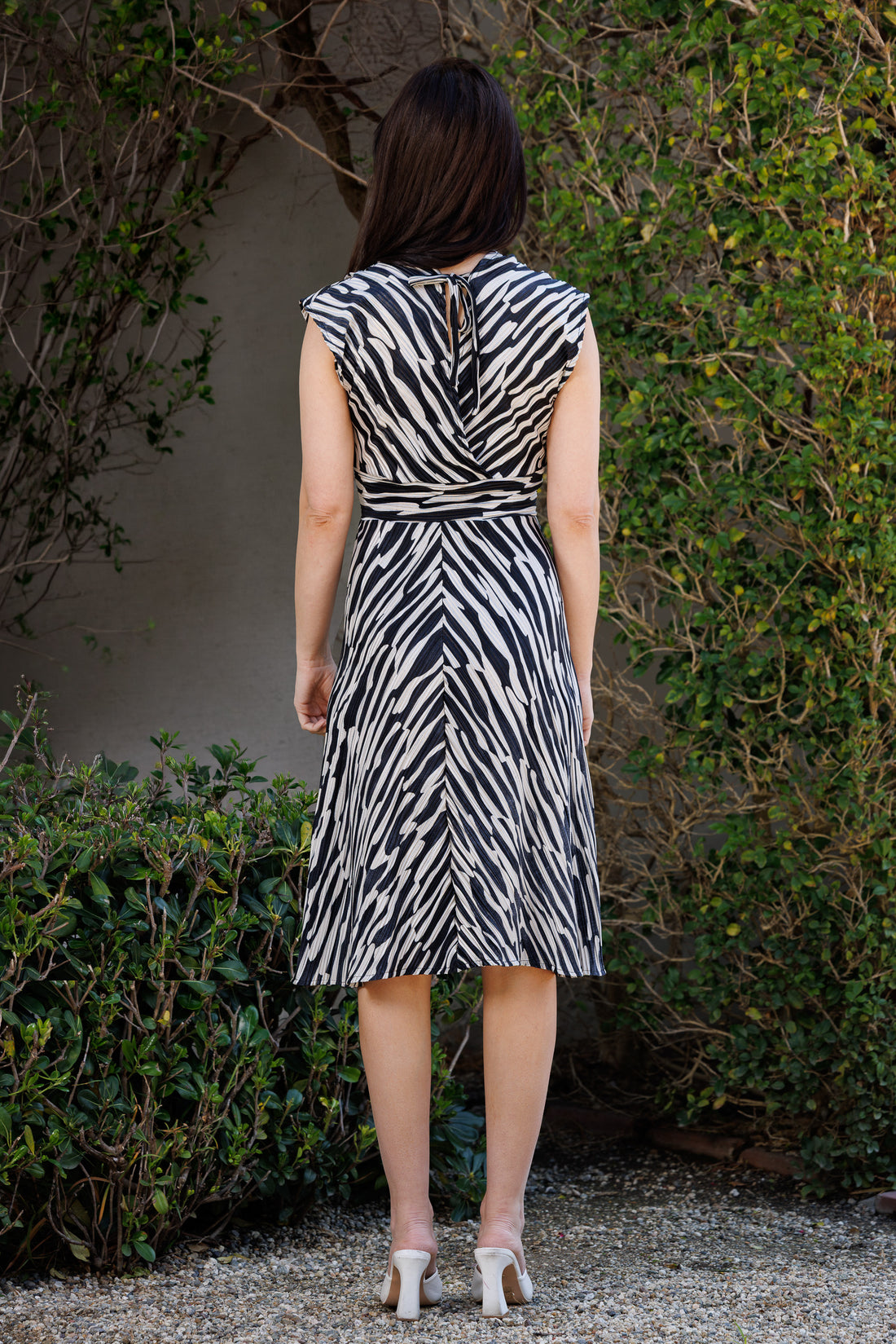 Nothing Is Just Black and White, Veronica Lake Dress